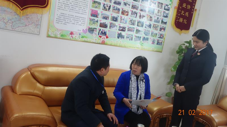 全国人大代表王金初代表来到红安县翔鹏青少年教育基地视察(图1)